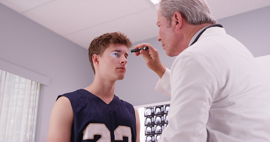 Why Urgent Care Is the Best Choice to Treat Minor Eye Injuries